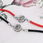 Par de Pulseiras EU TE AMO em 100 Idiomas