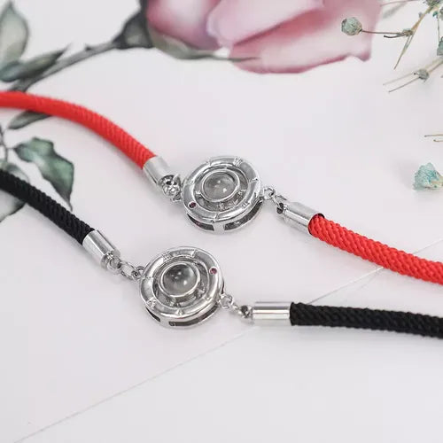 Par de Pulseiras EU TE AMO em 100 Idiomas