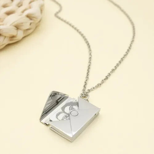 Colar Carta de Emoção - Foto ou Texto Personalizável