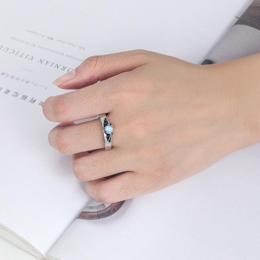 Par de Alianças Demon Lovers