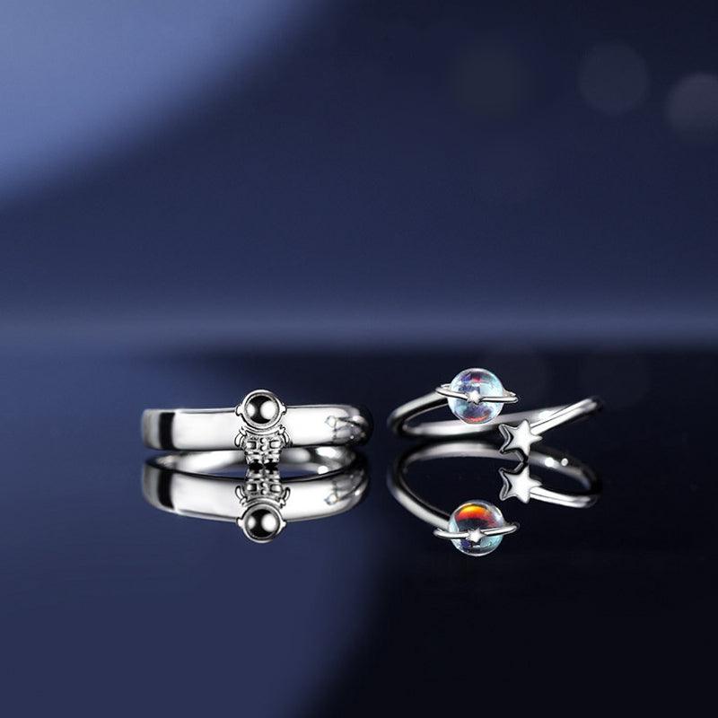 Par de Alianças Astronauta e Planeta